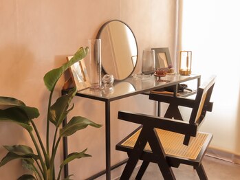 レミリア 中目黒店(RE:MIRIA Nakameguro)/メイク直しドレッサー