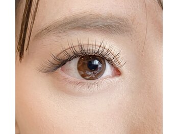 アイラッシュマルヴァ(Eye Lash Malva)/フラットマット ブラウンカラー