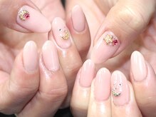 ベッロ ベレッツァ(bello bellezza)/キラキラネイル