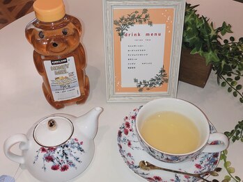 リナッシェレ(RINASCERE)/ハーブティーでリラックス