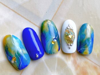 アミネイルズ(AmiNails)/タイダイビジューネイル♪