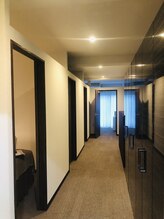 ユナニナサロン 高田馬場店(unanina salon)/