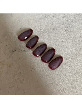 ネイル アル(NAIL ARU)/