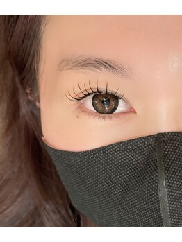 アンリー 金山店(UNLY)/フラットラッシュ120本 Tomo