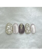 アミュレット(AMULET)/10月定額　6050円(税込)