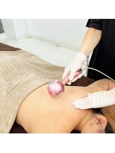 グランミオラ(Gran Miola)/背面温めドレナージュ（バスト）