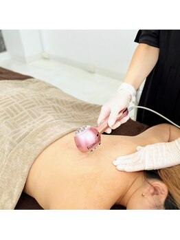 グランミオラ(Gran Miola)/背面温めドレナージュ（バスト）