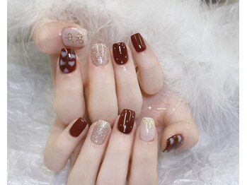 ヌアネイル(NUR NAIL)/持ち込みデザイン