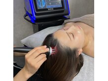 顔の引き締め引き上げは頭皮のこりをラジオ波でほぐしてから◎