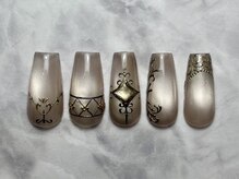 テンプテーション ネイル スタジオ(Temptation nail studio)/大人バレエコア風手描きアート
