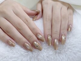 すっきり綺麗なマグネットミラー