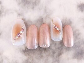 ワンホンチークネイル♪