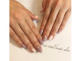 フラワーネイル**