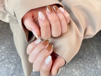 ア―ジュポシェフリル 天神西通り店(age poche Frill)/ニュアンスネイル