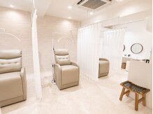 エイミー 名駅店(aimy)の雰囲気(ドレッサーも完備してあるのでお出かけの際にはお使いください♪)