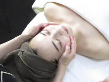 フェリーチェ(FELICE)/毛穴洗浄フェイシャル¥7,500