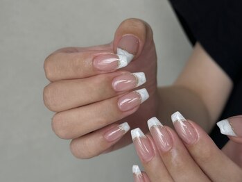 ラヴィッシュ(LAVISH)/ニュアンスフレンチ