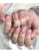 エイミーユア(Eimmy Yua)/ガラスフレンチリボンネイル