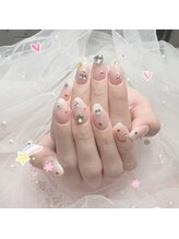 ブリー(Brille)/キラキラネイル