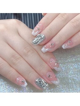 クイーンズビューティーサロン 歌舞伎町店(Queen's beauty salon)/長さだし フレンチ パラジェル