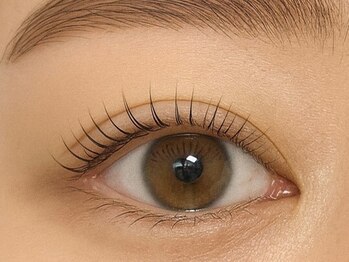 フラハ(FURAHA)の写真/西11丁目駅徒歩5分にNEW OPEN!束感まつ毛から立ち上げまで、持ちの良さと美しさを両立する技術が魅力◎