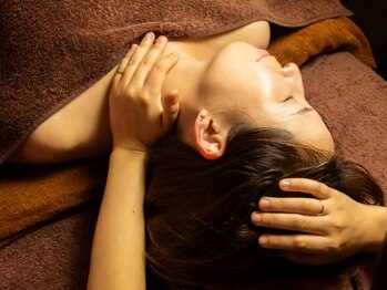 ヴィトワ(Vitowa)の写真/全メニューオールハンド施術！ピンポイントで疲労ポイントを刺激するプロのオイルリンパマッサージ☆