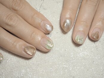 B's amor 大府店 Nail design