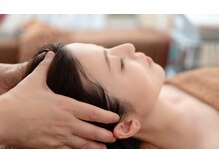 エステサロン クレイドルフェザー/炭酸ドライヘッドで全身整う