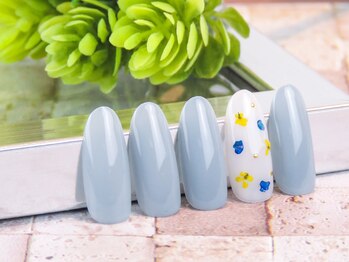 アフィックス ネイルアンドアイラッシュ 水天宮(affix)/シンプル小花アート