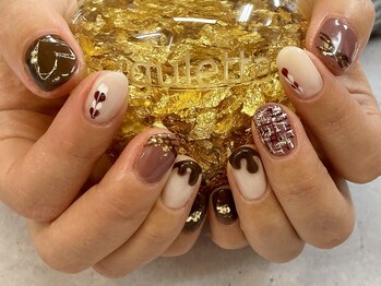 グレッタ(guletta)/バレンタインネイル