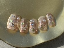 ラメール(La Mer)/B 透明感　キラキラ　ベージュ