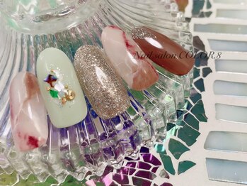 ネイルサロン カラーエイト(Nailsalon COLOR.8)/大理石、ラメ、ニュアンス