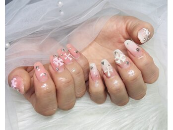 エミリーネイル(EMILY NAIL)/大人気クロム、クロスネイル