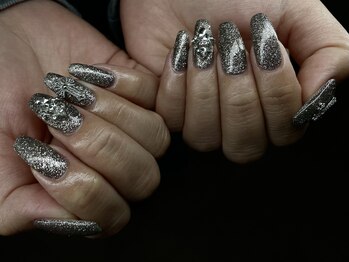 ワンカラー + パーツ追加