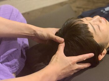 リラリラ 銀座店の写真/2022年タイマッサージ日本大会優勝店★タイ古式で全身を伸ばしドライヘッドスパで頭と目の疲れを緩和！