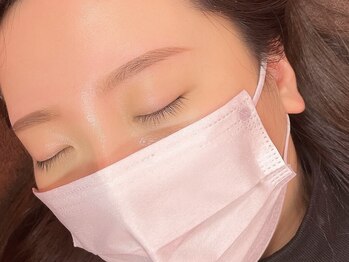 amuuulet【まつげパーマ/眉毛/アイブロウ/メンズ眉毛】の写真/【仙台/美眉】骨格診断×黄金比アイブロウで垢抜け顔へ!プロの眉WAX&まつげパーマで理想の目元が完成