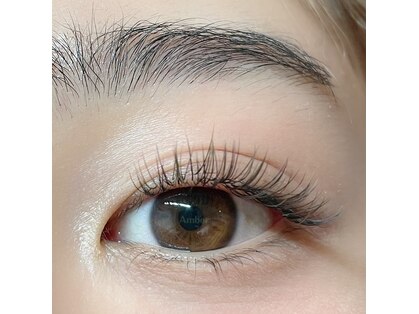 アンバー(Amber)の写真