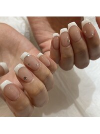 フレンチネイル