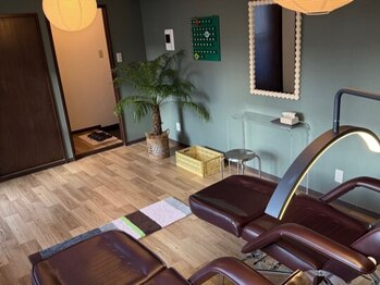 フラハ(FURAHA)の写真/【NEWOPEN】完全個室のゆったり空間で、年齢によるまぶたのたるみにも丁寧に対応!大人女性からも大人気◎