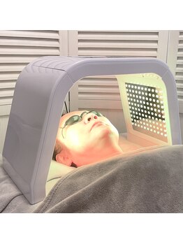 カナロア(Kanaloa)/毛穴洗浄×LEDドーム