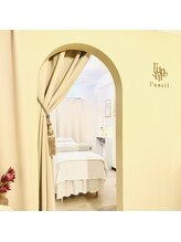 ランティル(l’until)/アーチをくぐれば