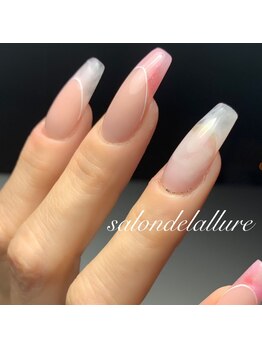 サロンドラリュール(Salon de L'Allure)/