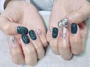 ティーエス ネイル ガーデン(T.S Nail Garden)/うねうねぷっくりネイル
