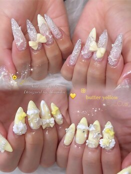 バターイエローネイル