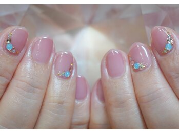 マジョラム ネイル(Marjoram Nail)の写真/ワンカラー・グラデーション・フレンチネイル等…シンプルだから技術力が光る大人可愛いはお任せください◎