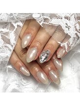 シアーベージュ×ミラーライン