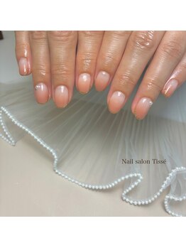 Nail salon Tisse【ネイルサロン ティセ】の写真/日常に馴染む上品ネイル。ケア込みで弱い爪を健やかに整え美フォルム♪