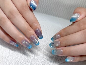 バタフライ 津田沼店(Butterfly)/夏っぽ青グラデ♪