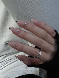 ストーンでオシャレに♪