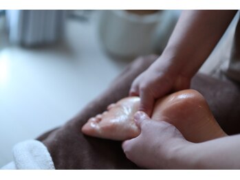 ハリネクスト 吉塚(HARINEXT)/足裏の疲れを解消